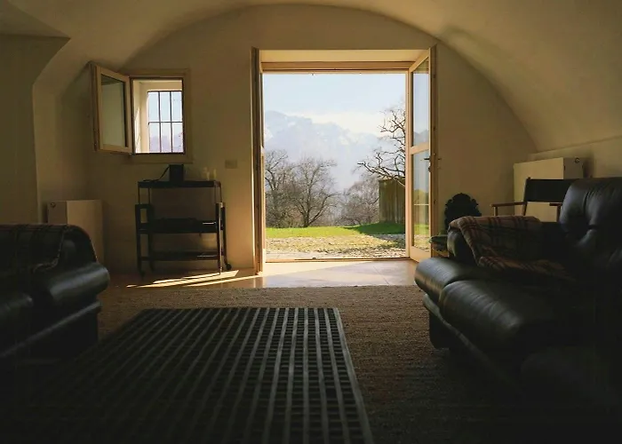 Historic House In Lombardy Дом отдыха Белладжо